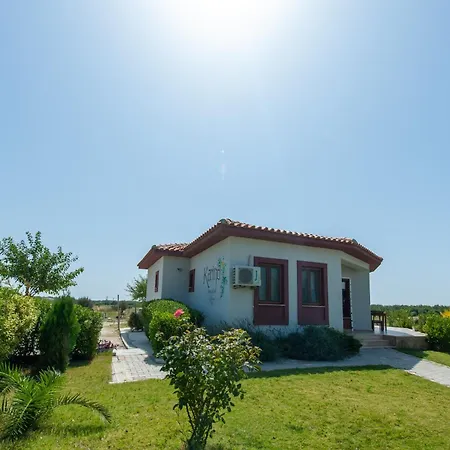 Karina Vineyard House בית כפרי