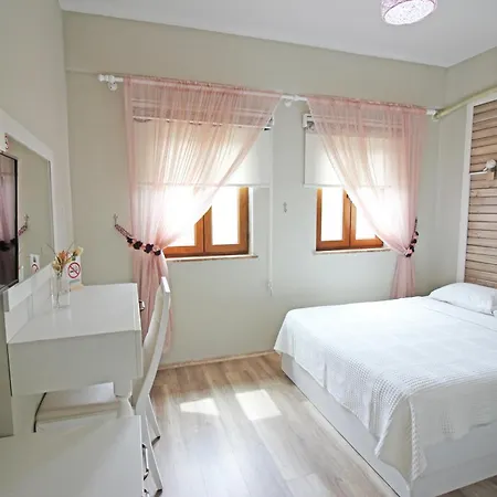 Karina Vineyard House * בוזקאדה