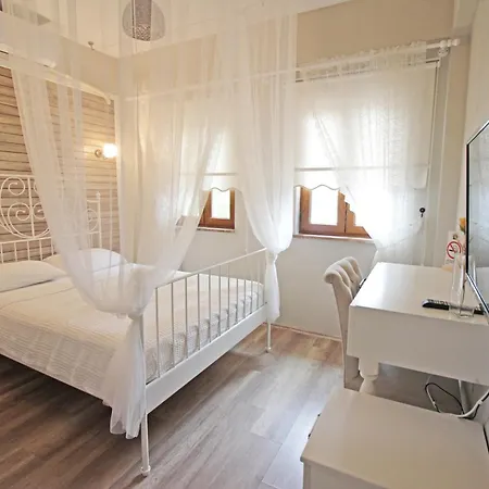 בית כפרי Karina Vineyard House *