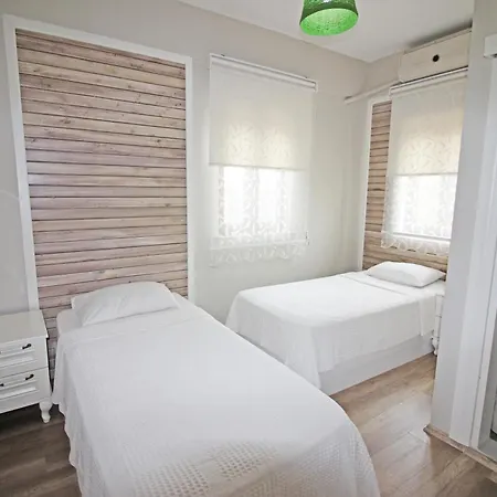 בית כפרי Karina Vineyard House בוזקאדה