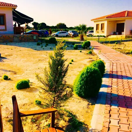 Karina Vineyard House בית כפרי בוזקאדה